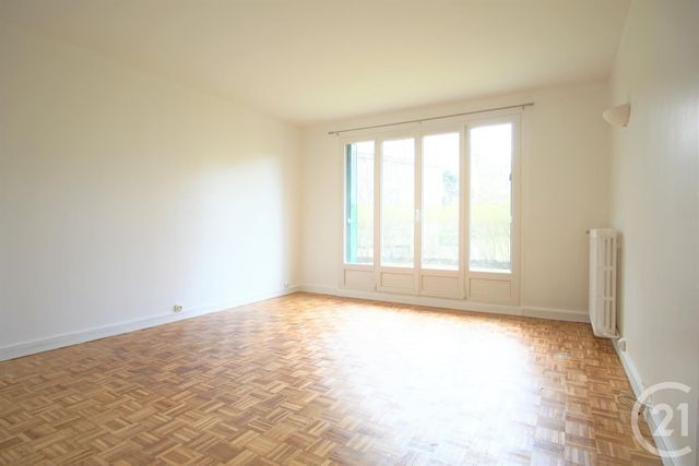 Appartement F3 à louer - 3 pièces - 62.0 m2 - CRETEIL - 94 - ILE-DE-FRANCE - Century 21 Acv