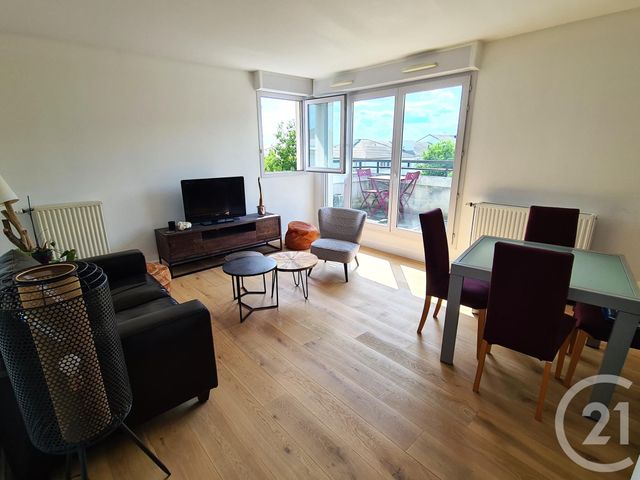 Appartement F3 à vendre - 3 pièces - 61.0 m2 - CRETEIL - 94 - ILE-DE-FRANCE - Century 21 Acv